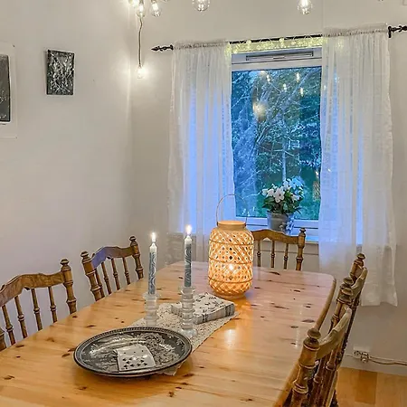 Σπίτι διακοπών Stunning In With Kitchen Digermulen